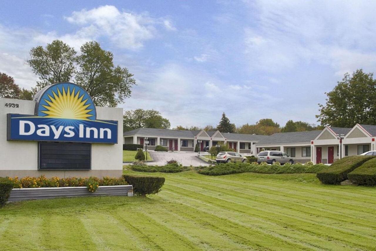 Days Inn by Wyndham Middletown in New Hampton, United States