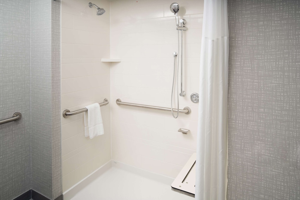 Hampton Inn By Hilton Kissimmee North - photo 9