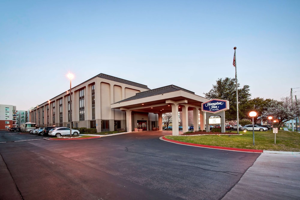 Hampton Inn College Station - featured photo