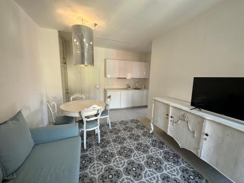 Delizioso bilocale Mottino23 — 4-Star Luxury Hotel in Lerici, Italy