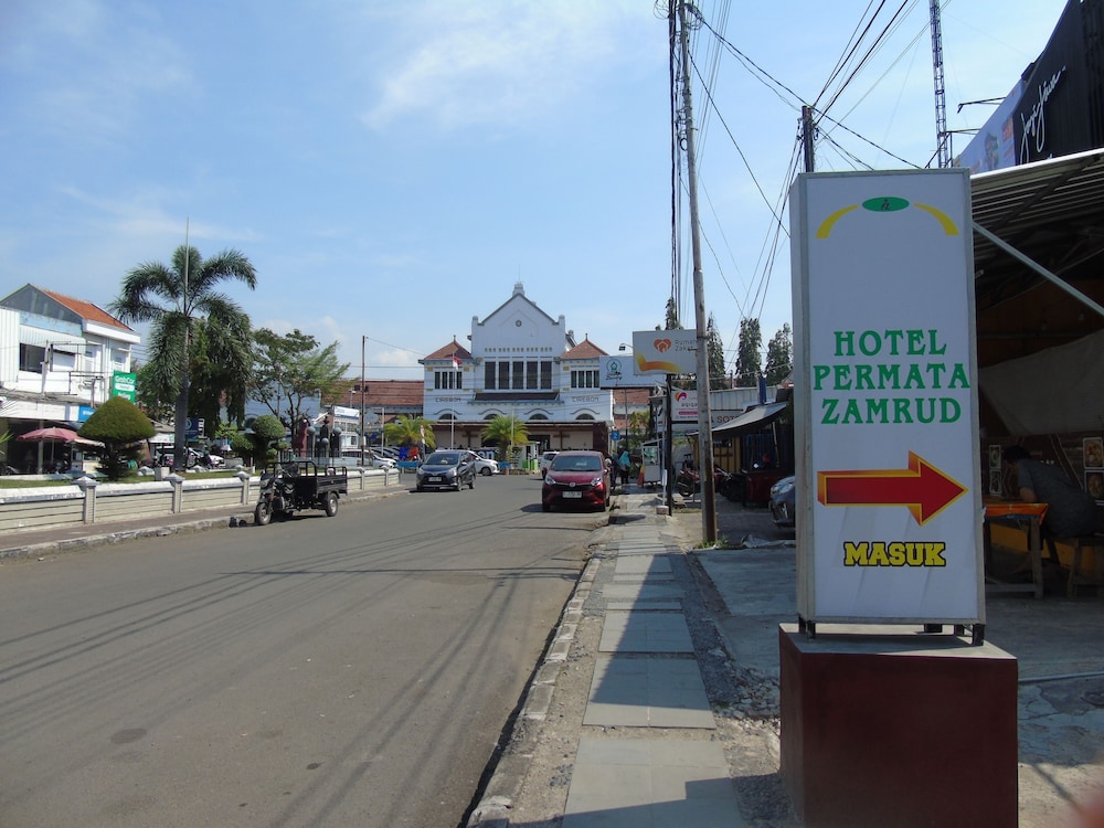Hotel Permata Zamrud in Cirebon, Indonesia