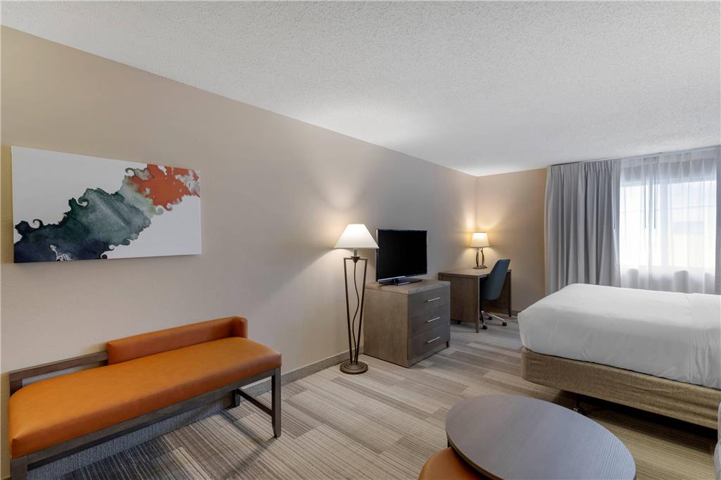 Comfort Inn and Suites Boulder - photo 13