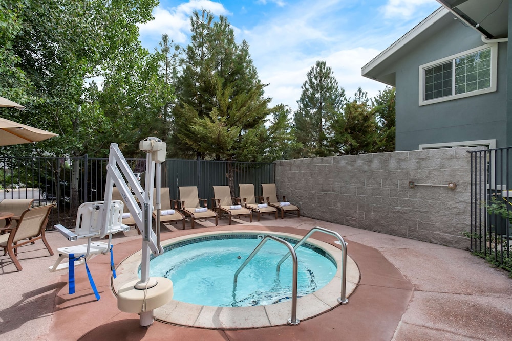 Best Western Rose Quartz Inn - photo 19