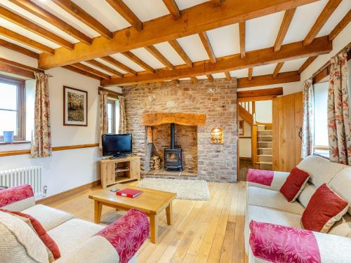 The Lodge — 4-Star Luxury Hotel in Lydney, United Kingdom