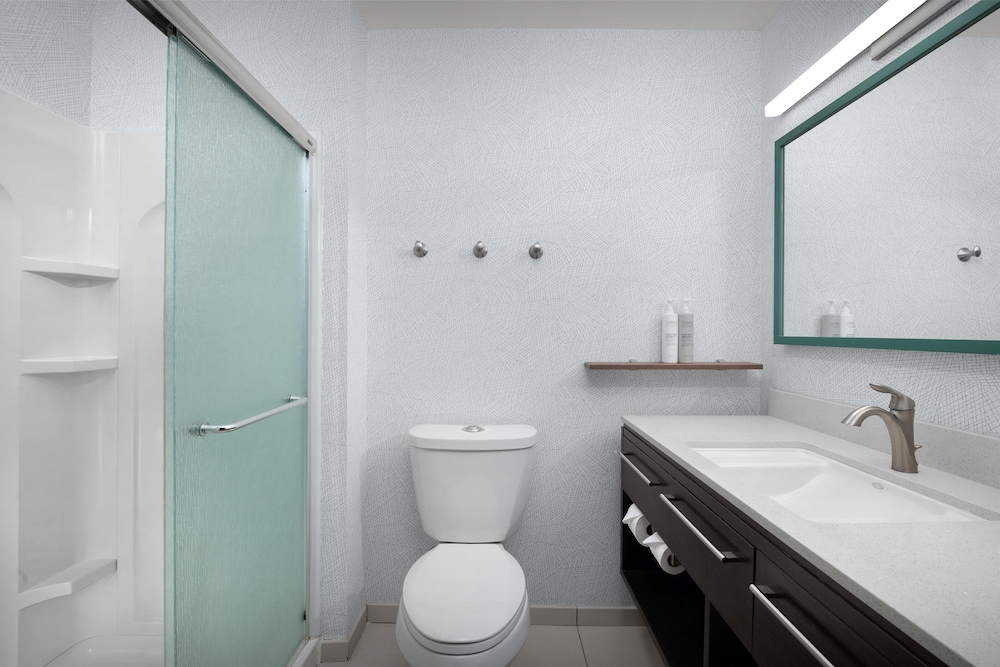 Home2 Suites by Hilton Nashville Airport - photo 29