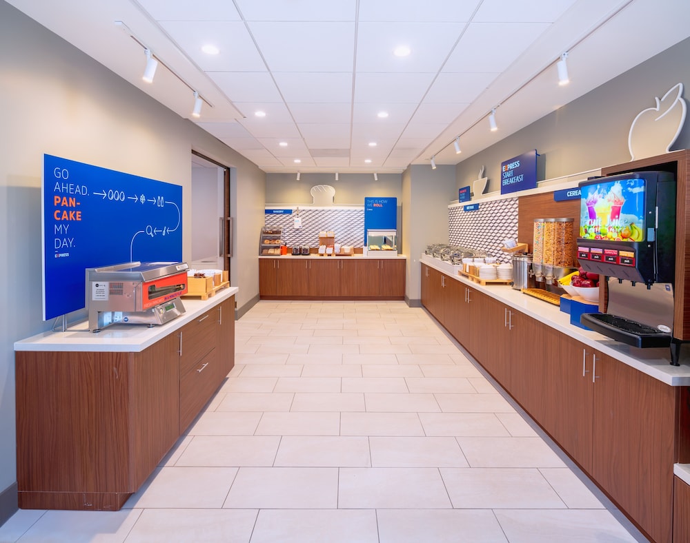 Holiday Inn Express La Mesa Near SDSU by IHG - photo 38