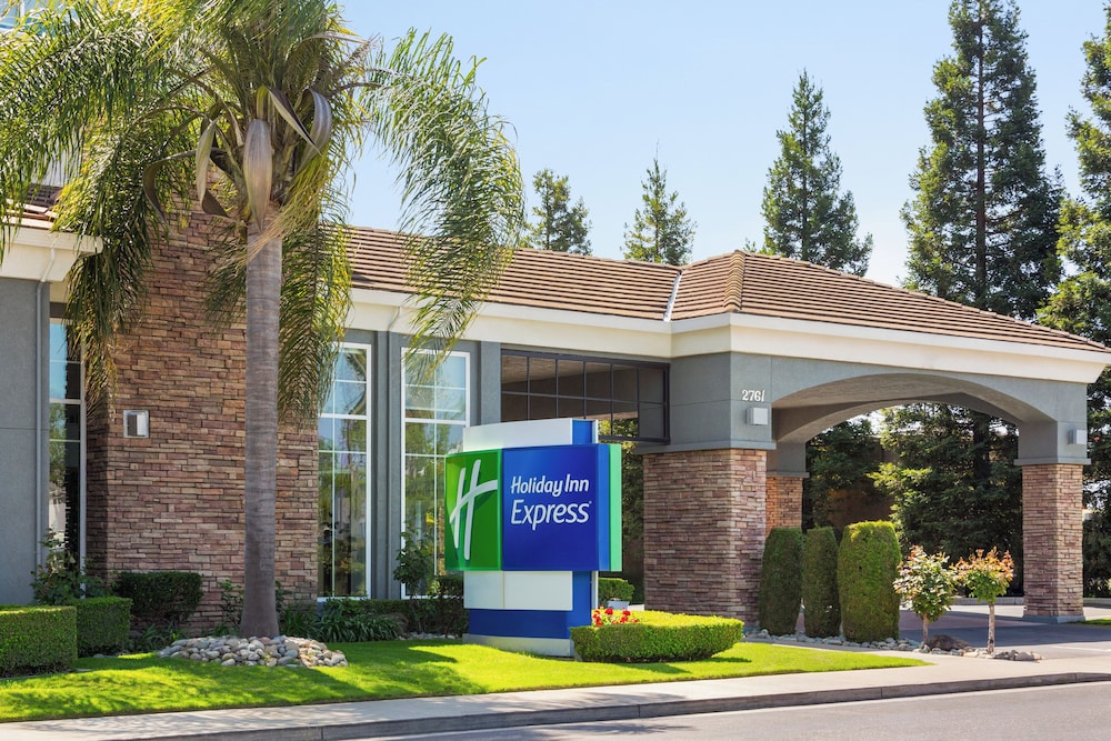 Holiday Inn Express West Sacramento - photo 36