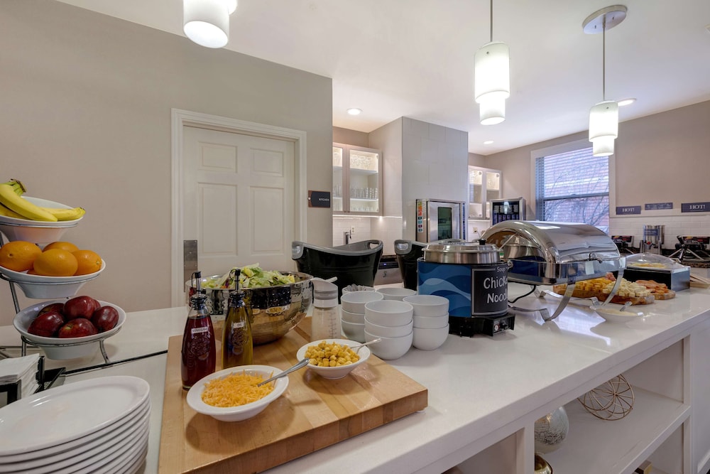 Homewood Suites by Hilton Boulder - photo 41