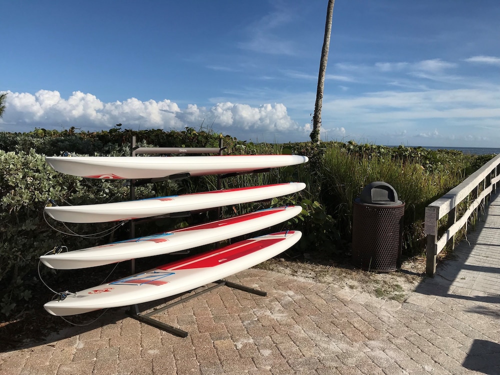 Sanibel Moorings Condo Resort - photo 23