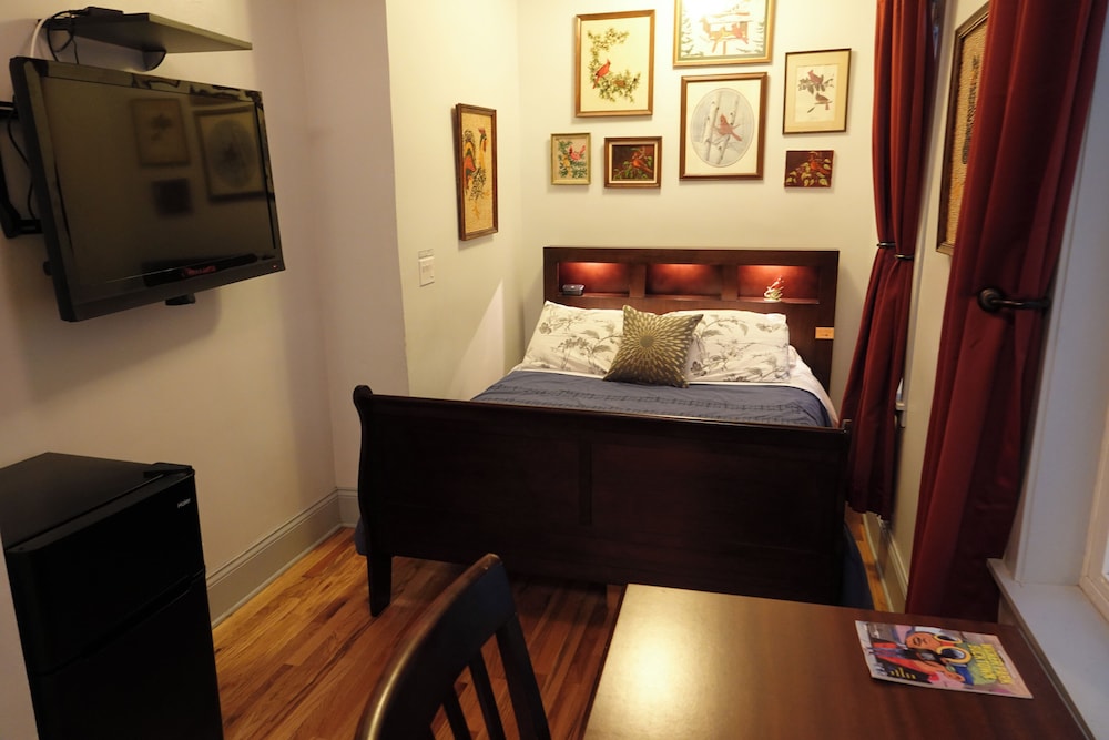 Ray's Bucktown B&B - photo 19