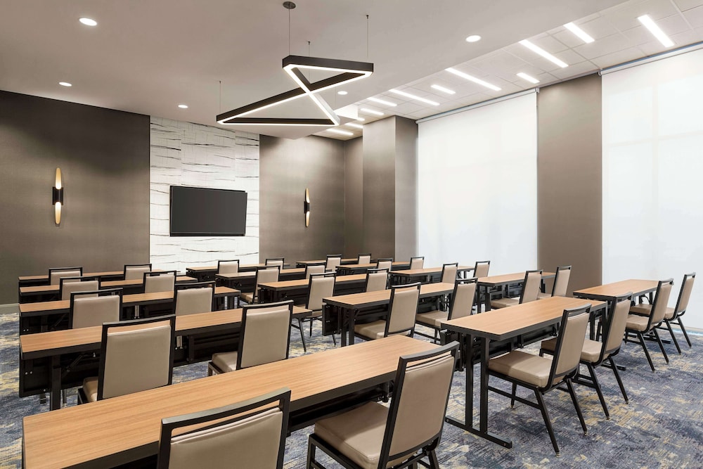 Hilton Garden Inn Nashville West End Avenue - photo 31