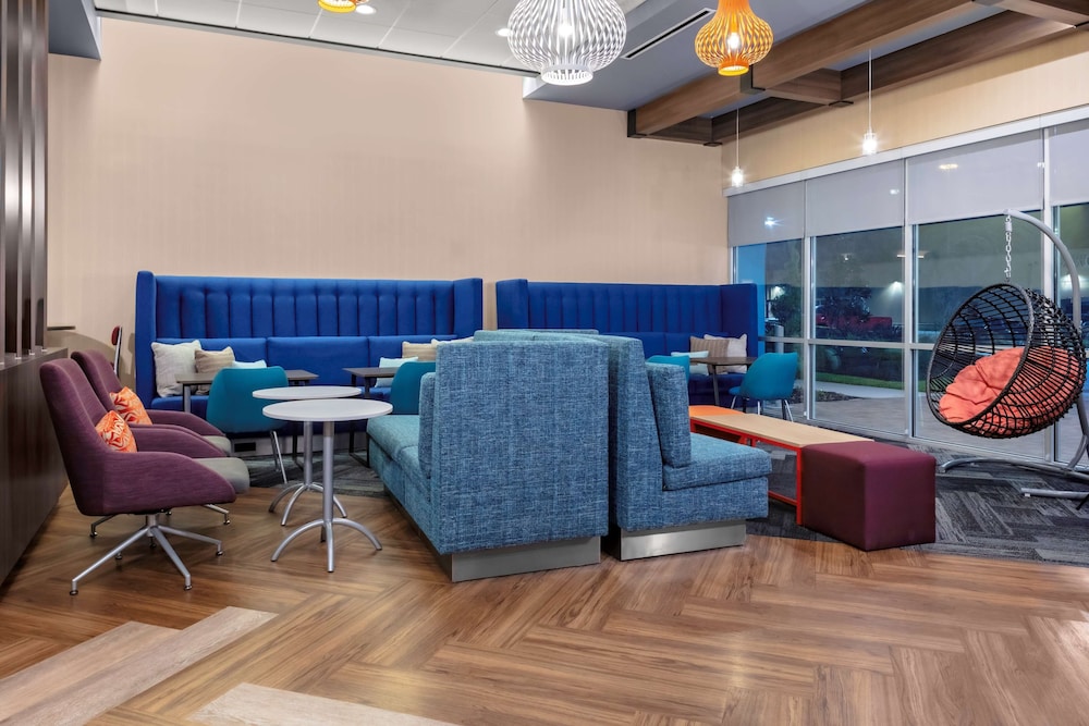 Tru by Hilton Cypress Houston - photo 5