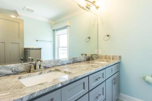 Clear Skies by Oak Island Accommodations - photo 16