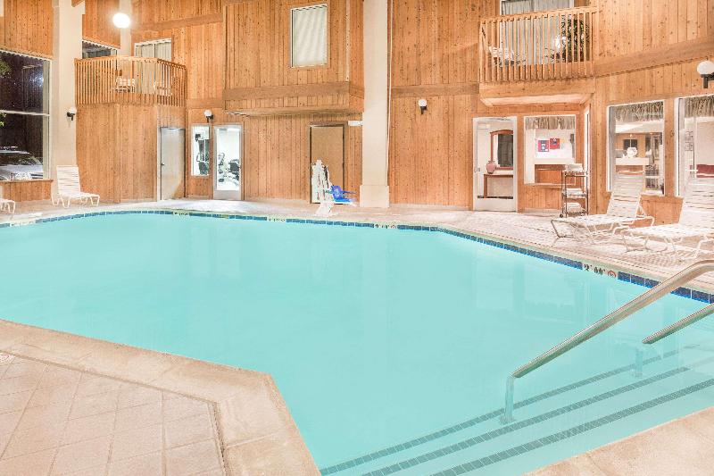 Quality Inn & Suites Willows - photo 38