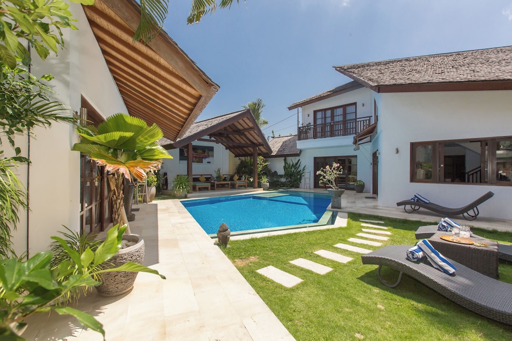 Villa Origami by Nagisa Bali — 4-Star Luxury Hotel in Seminyak, Indonesia