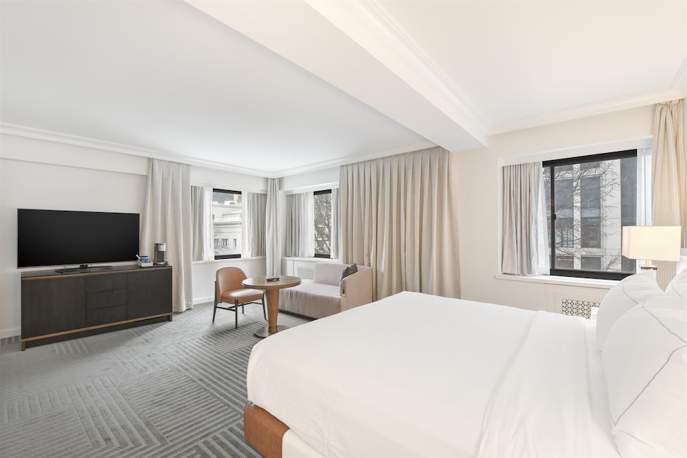 Capital Hilton - photo 62