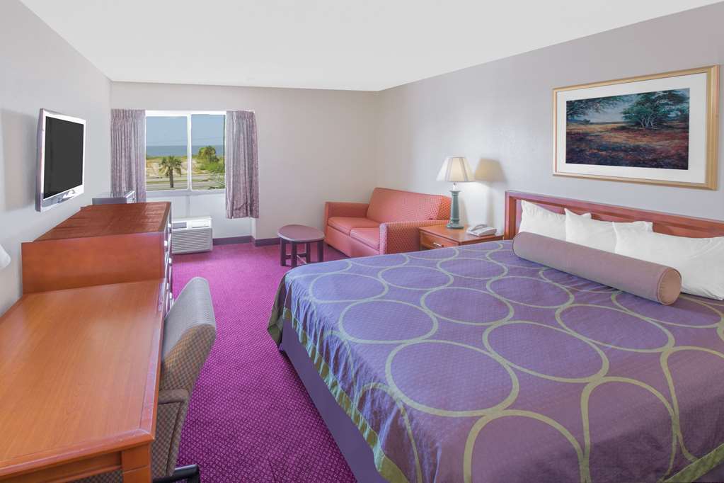 Super 8 by Wyndham Biloxi - photo 31