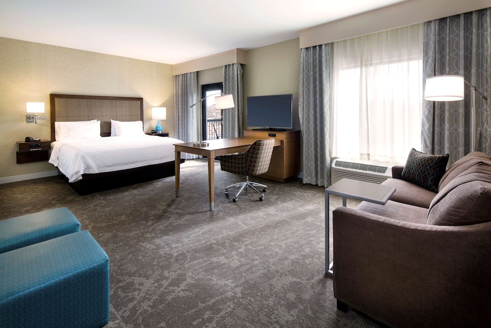 Hampton Inn & Suites Page Lake Powell - photo 8