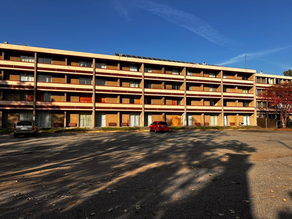 Airport Inn - last minute hotel in Memphis