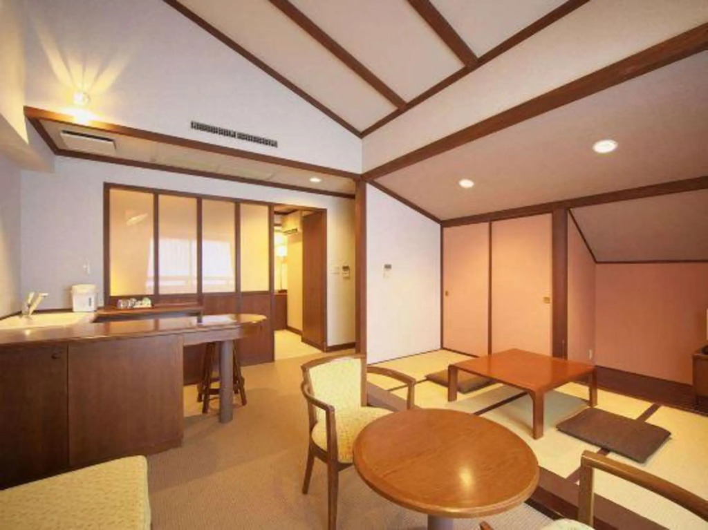Schones Heim Kaneyama — Shinjo — photo 2