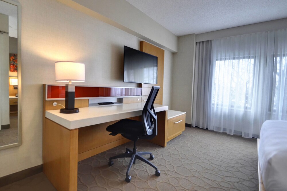 Renaissance Chicago Glenview Suites Hotel - photo 24