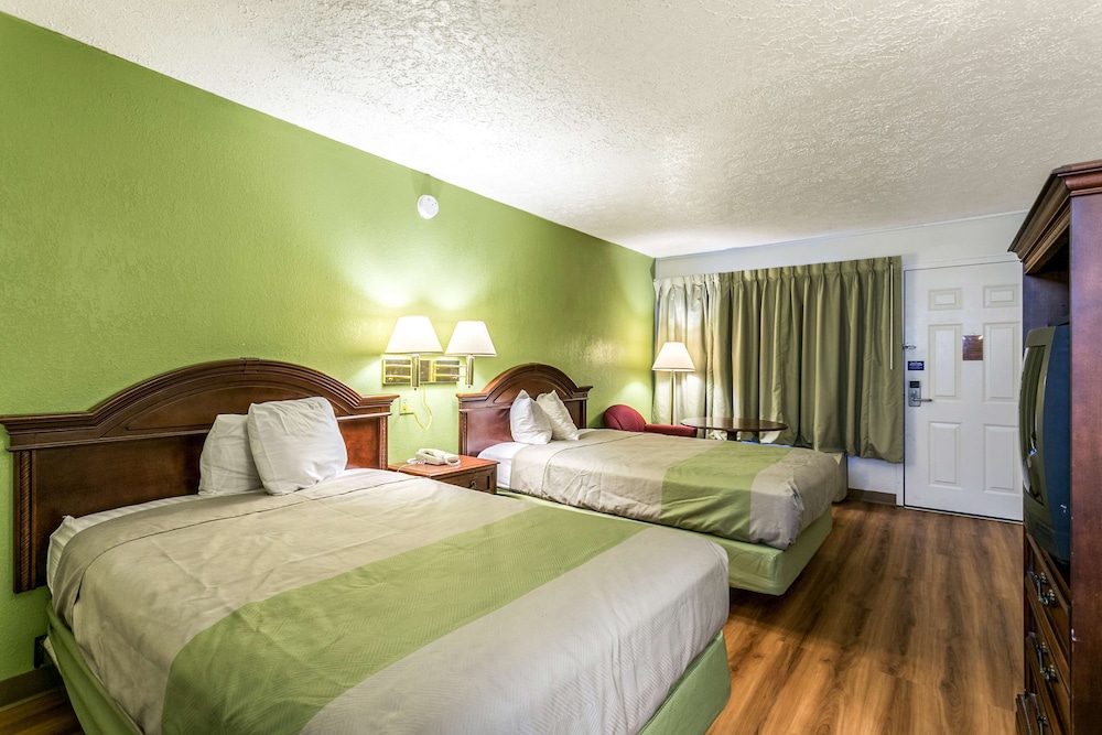 Americas Best Value Inn Edgewood - photo 13