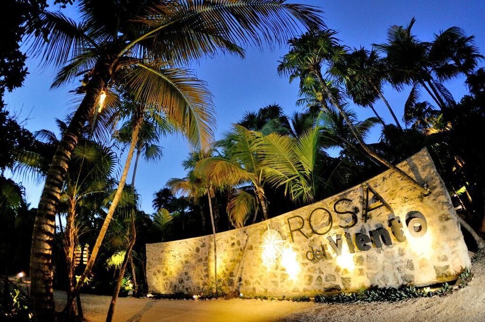 Rosa Del Viento - carbon neutral hotel in Tulum