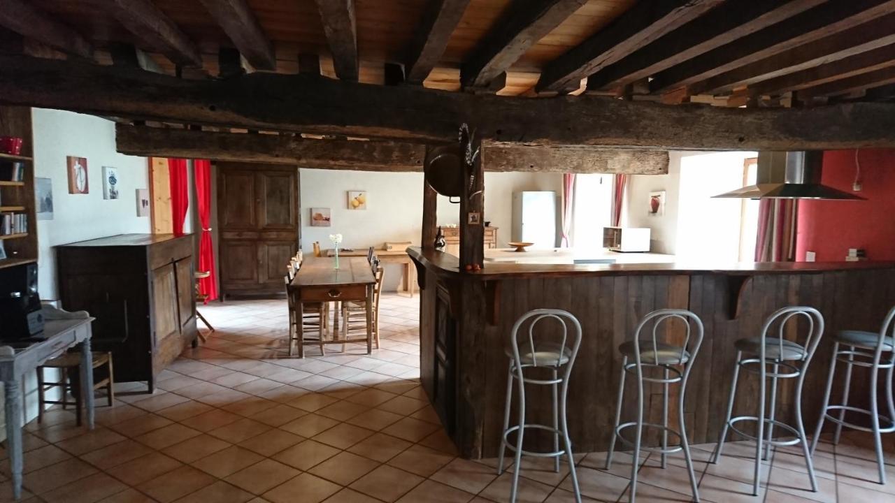 Ar Merglet Grande Longere Authentique En Broceliande — 4-Star Luxury Hotel in Maxent, France
