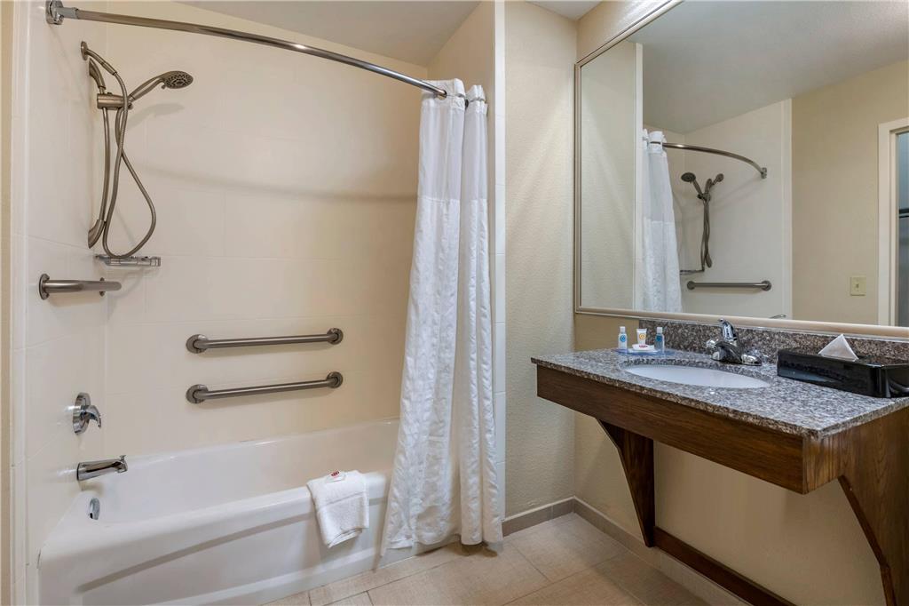 Comfort Inn & Suites DeLand near University - photo 15