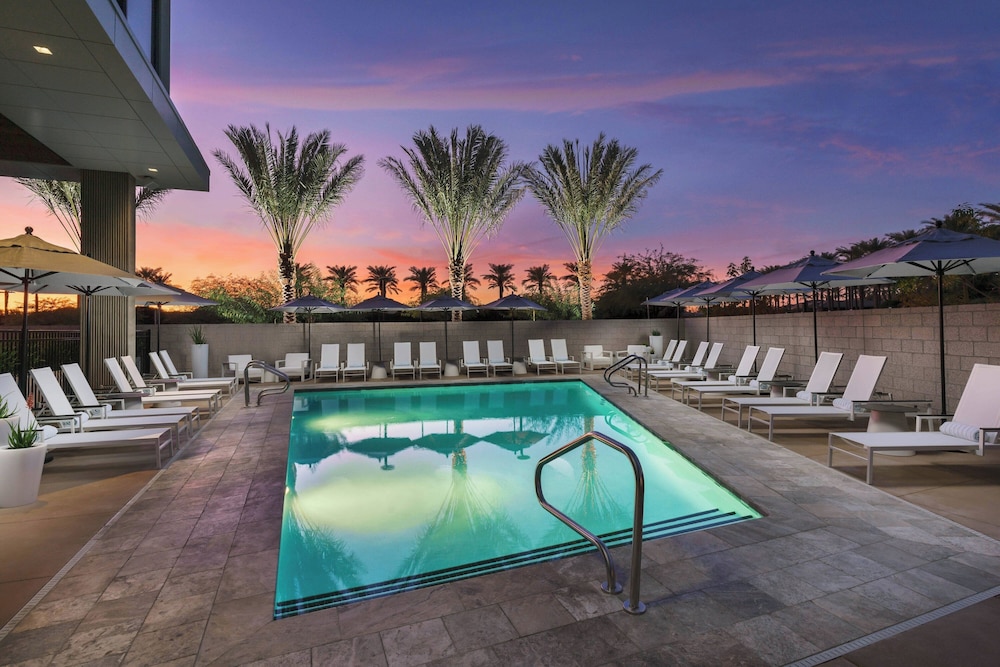 Ac Hotel By Marriott Scottsdale North - photo 22