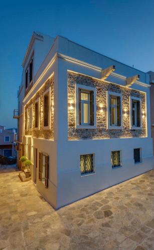 Amare Boutique Suites in Ermoupolis, Greece