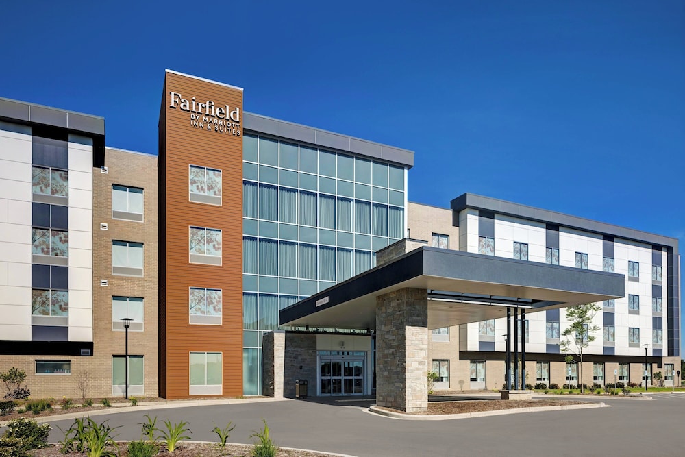 Fairfield Inn & Suites by Marriott Milwaukee Brookfield - photo 54