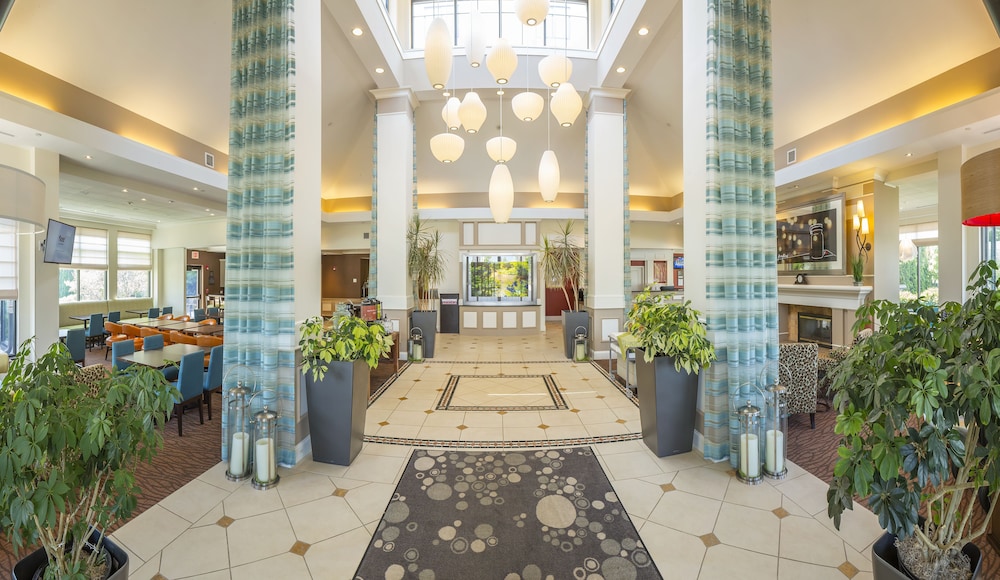 Hilton Garden Inn Plymouth - photo 2