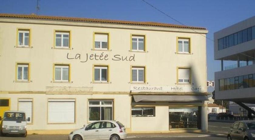 Hôtel restaurant La Jetée Sud in La Rochelle, France