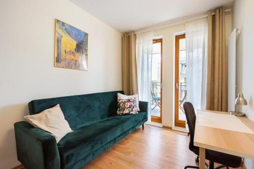 Służewiec Comfort Zone Apartment by BookingHost — 4-Star Luxury Hotel in Warsaw, Poland