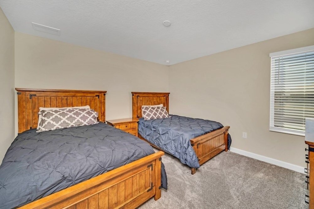 Ultimate 9 Champions Gate Resort Property With Spa 9 Bedroom Villa by RedAwning Kissimmee - photo 16