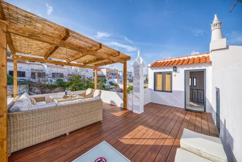 Casa Limao — 4-Star Luxury Hotel in Ferragudo, Portugal