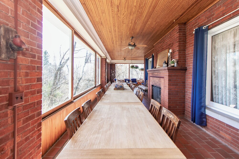 Historic GG Barnum Mansion by Heirloom Boutique Collection - photo 103