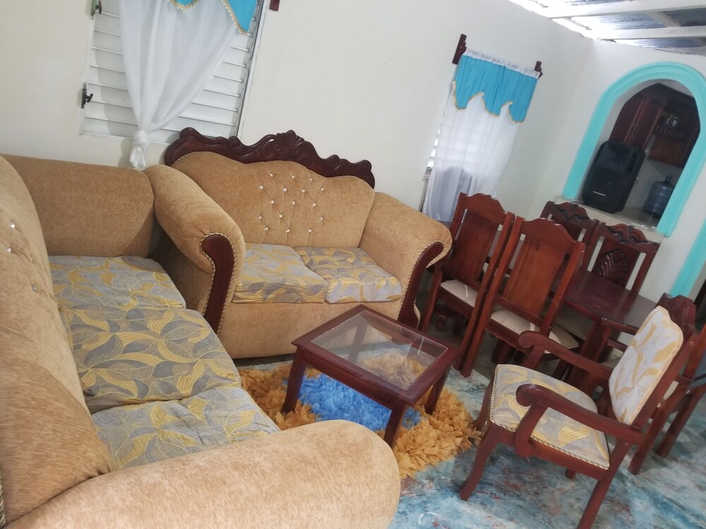 Hotel mi casa — Monte Plata — photo 4