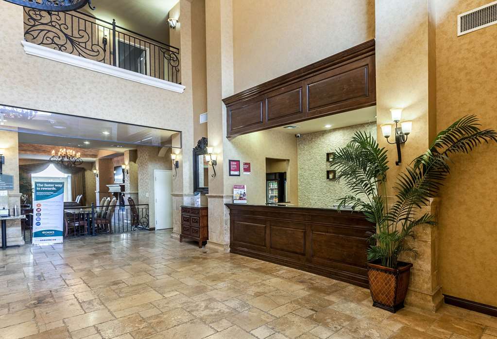 Comfort Suites Alamo Riverwalk - photo 9