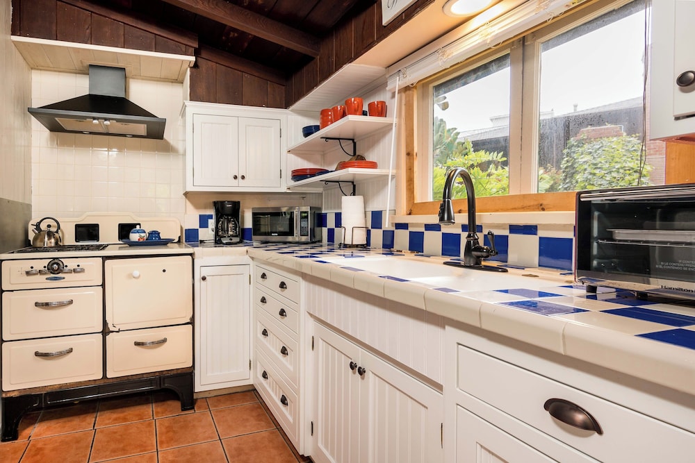 Redwood Hollow Cottages - photo 40