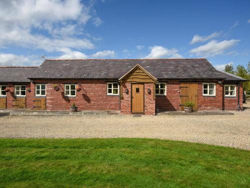 Orchard View - carbon neutral hotel in Minsterley