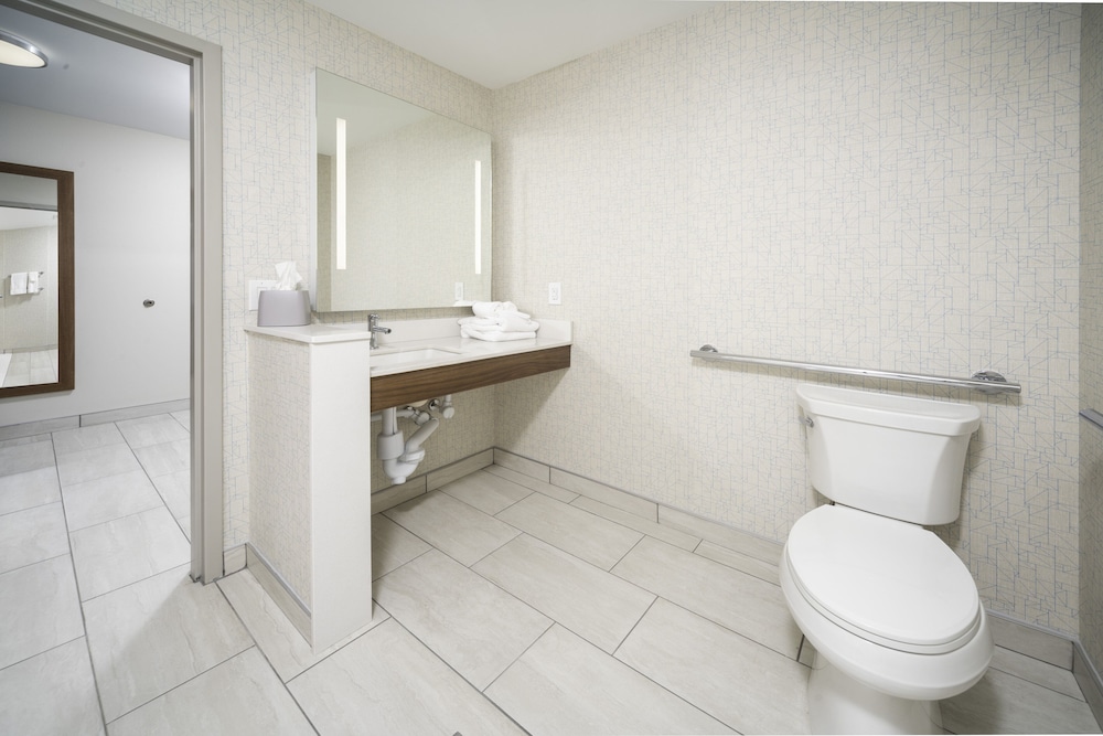 Holiday Inn Express & Suites Rock Hill by IHG - photo 27