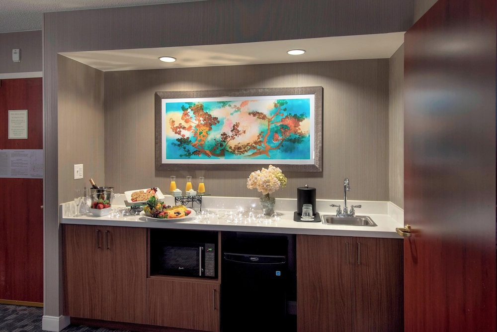 Courtyard by Marriott Basking Ridge - photo 6