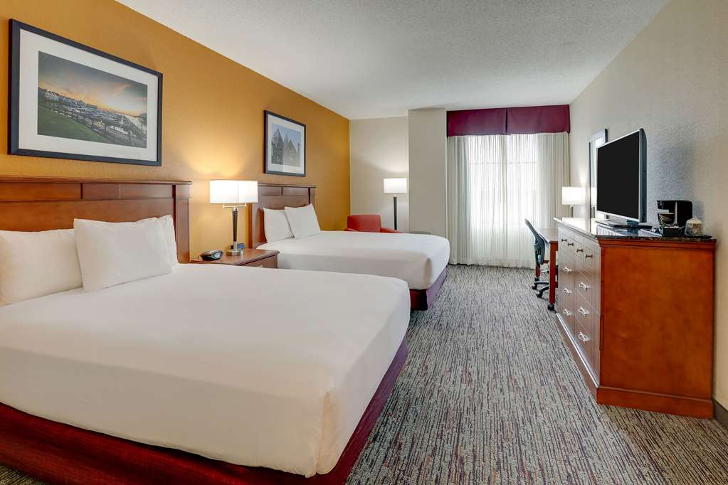 Drury Inn & Suites Charlotte Northlake - photo 35