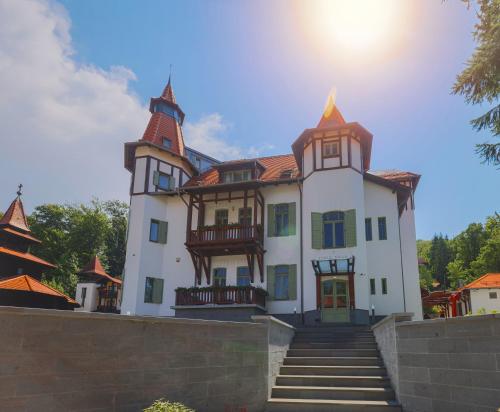 Turul Villa — 4-Star Luxury Hotel in Sovata, Romania