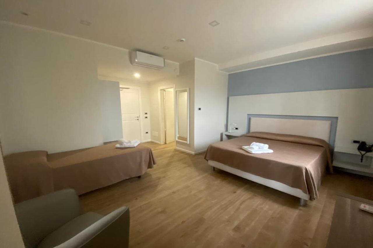 La Porta Del Sole — 4-Star Luxury Hotel in San Ferdinando, Italy