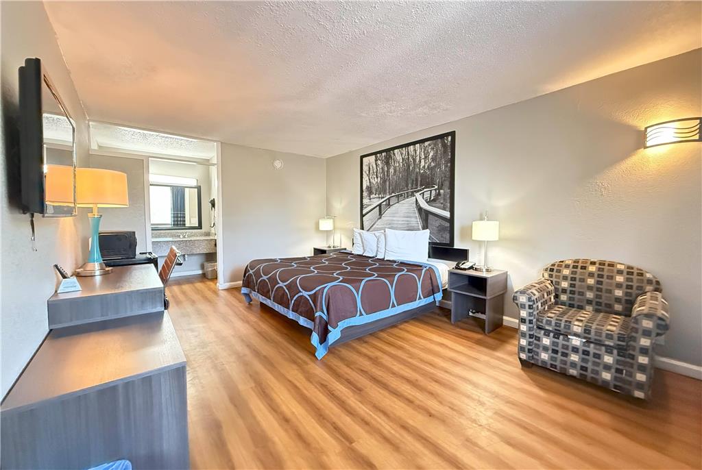 Super 8 by Wyndham Hardeeville Savannah North - photo 14