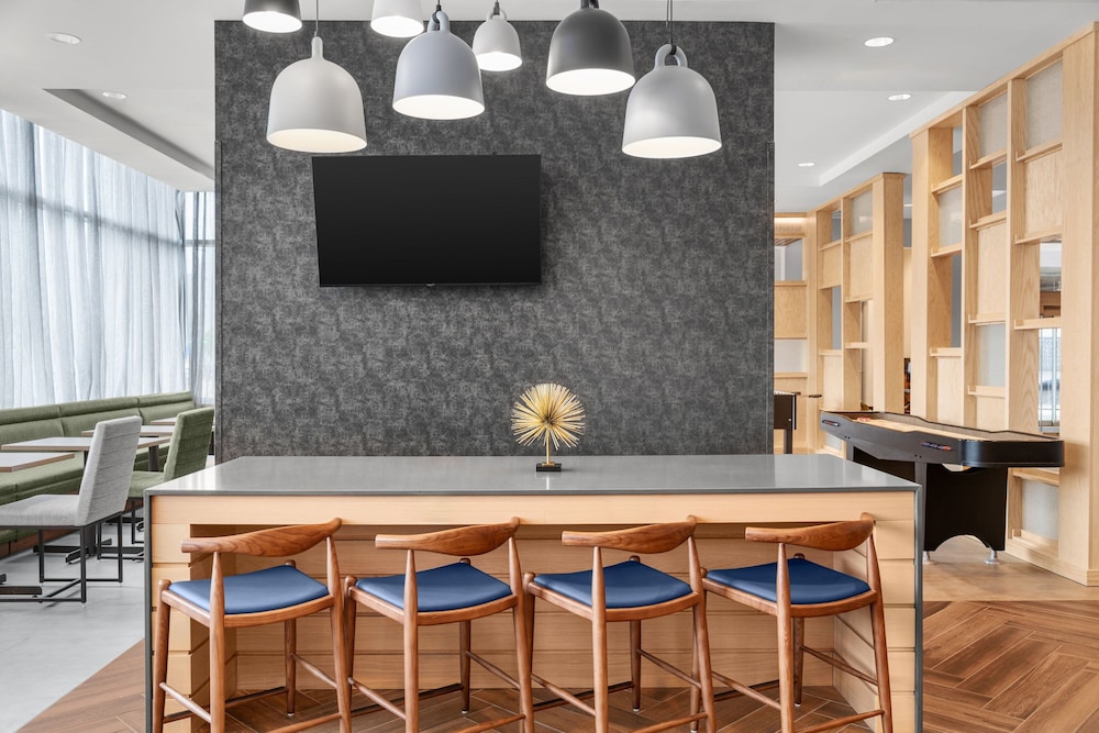 Fairfield by Marriott Inn & Suites Austin Downtown - photo 3