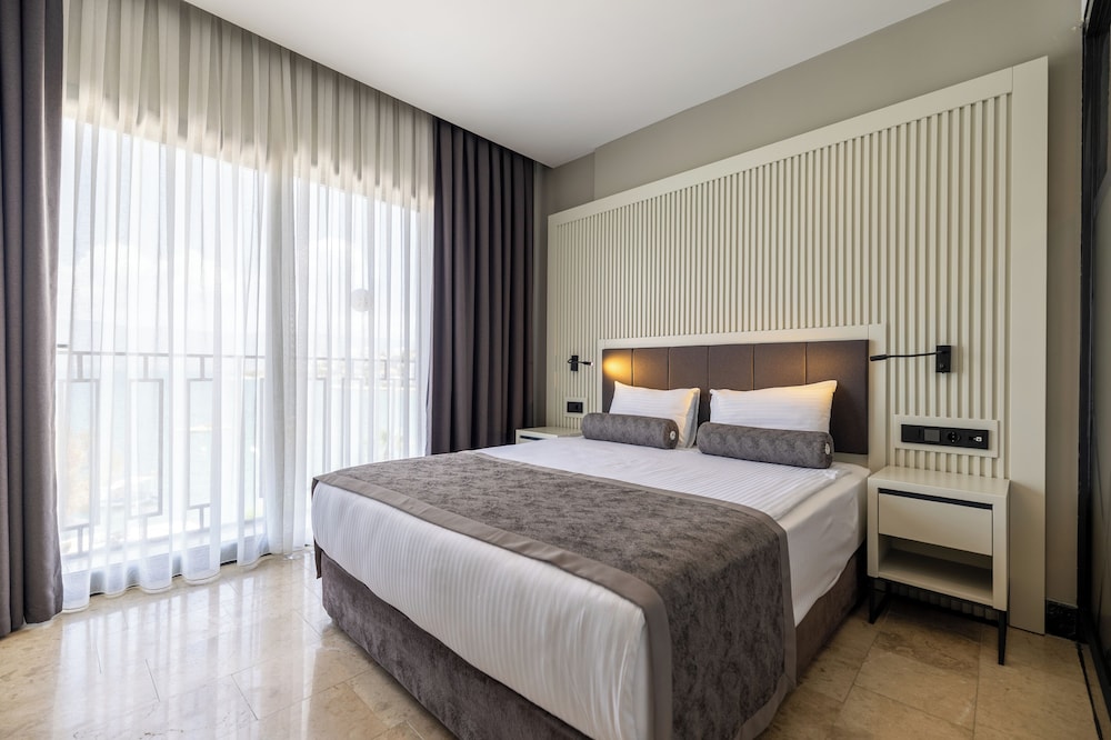 Roseira Mar Inn Luxury — Milas — photo 5